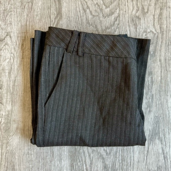 Lua Black Pinstripe Pants - SZ:7 - Picture 2 of 7